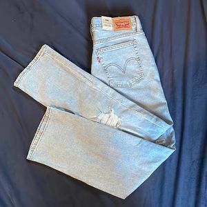 NWT Levi’s wedgie straight fit